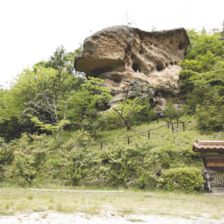鬼村の鬼岩 (4) ko