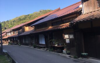 大森銀山地区_1500167_大森銀山地区(大森の町並み) ko