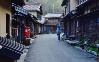 大森銀山地区_1537903_懐かしい街並み ko