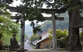 大森銀山地区_1538757_大森の氏神様