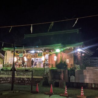 物部神社_1533993_物部神社 en