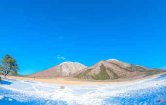 三瓶山_1538281_雪景色三瓶 en